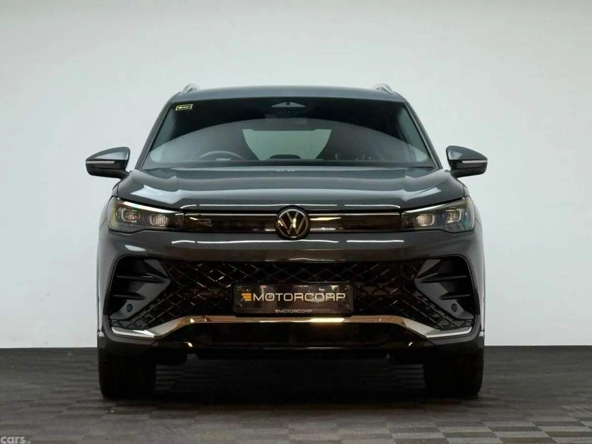 Volkswagen Tiguan SUV, Petrol Plug-in Hybrid, 2024, Grey