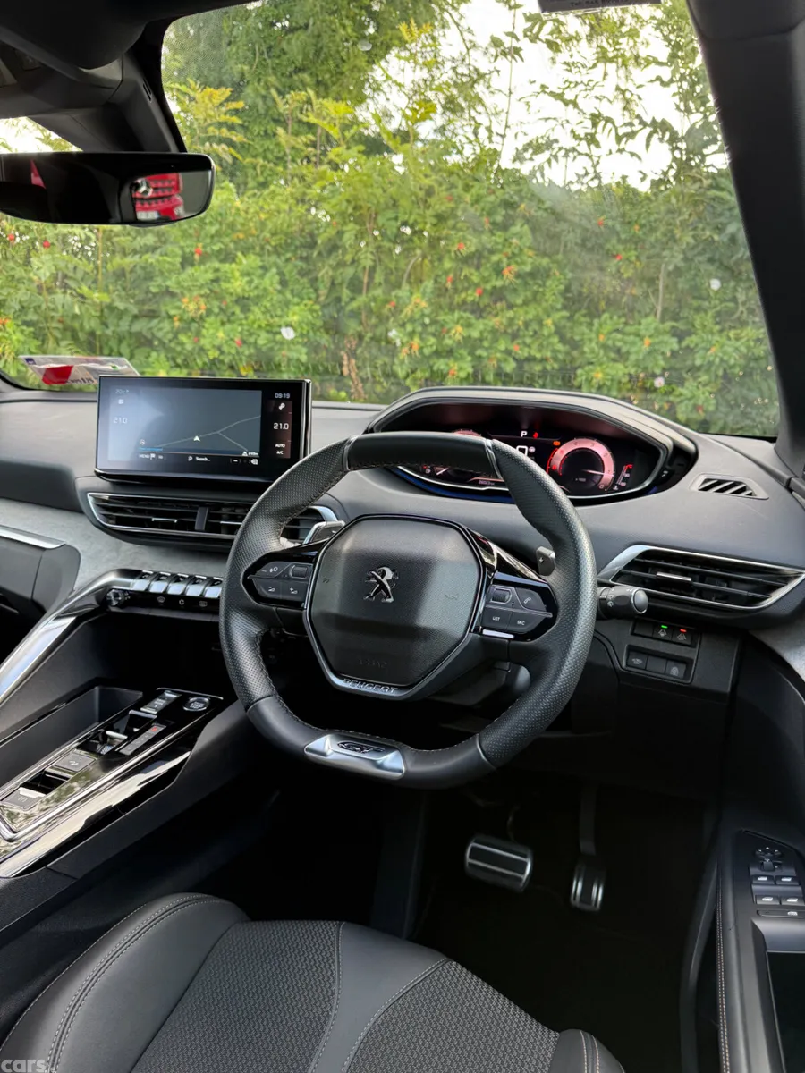 Peugeot 3008 MPV, Diesel, 2024, Black