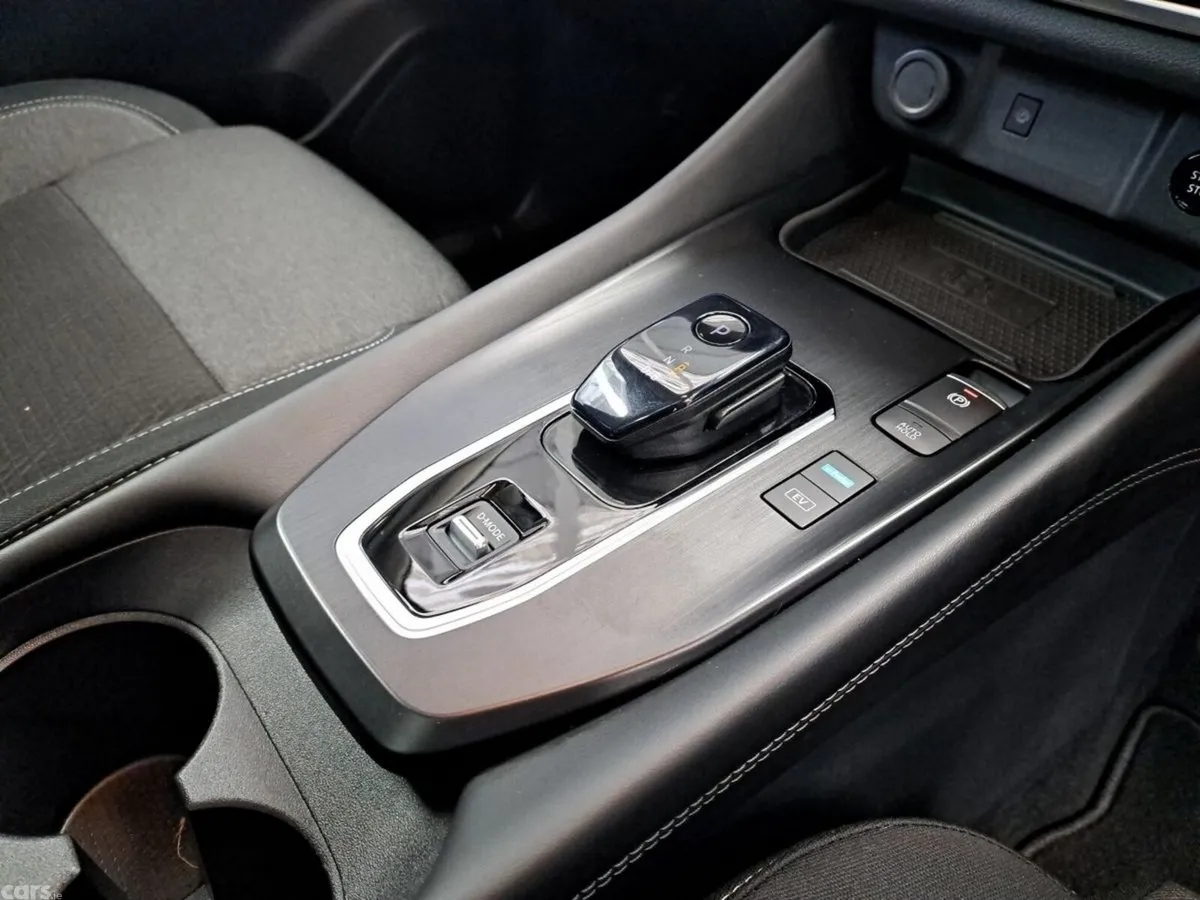 Nissan Qashqai SUV, Petrol Hybrid, 2025, Blue
