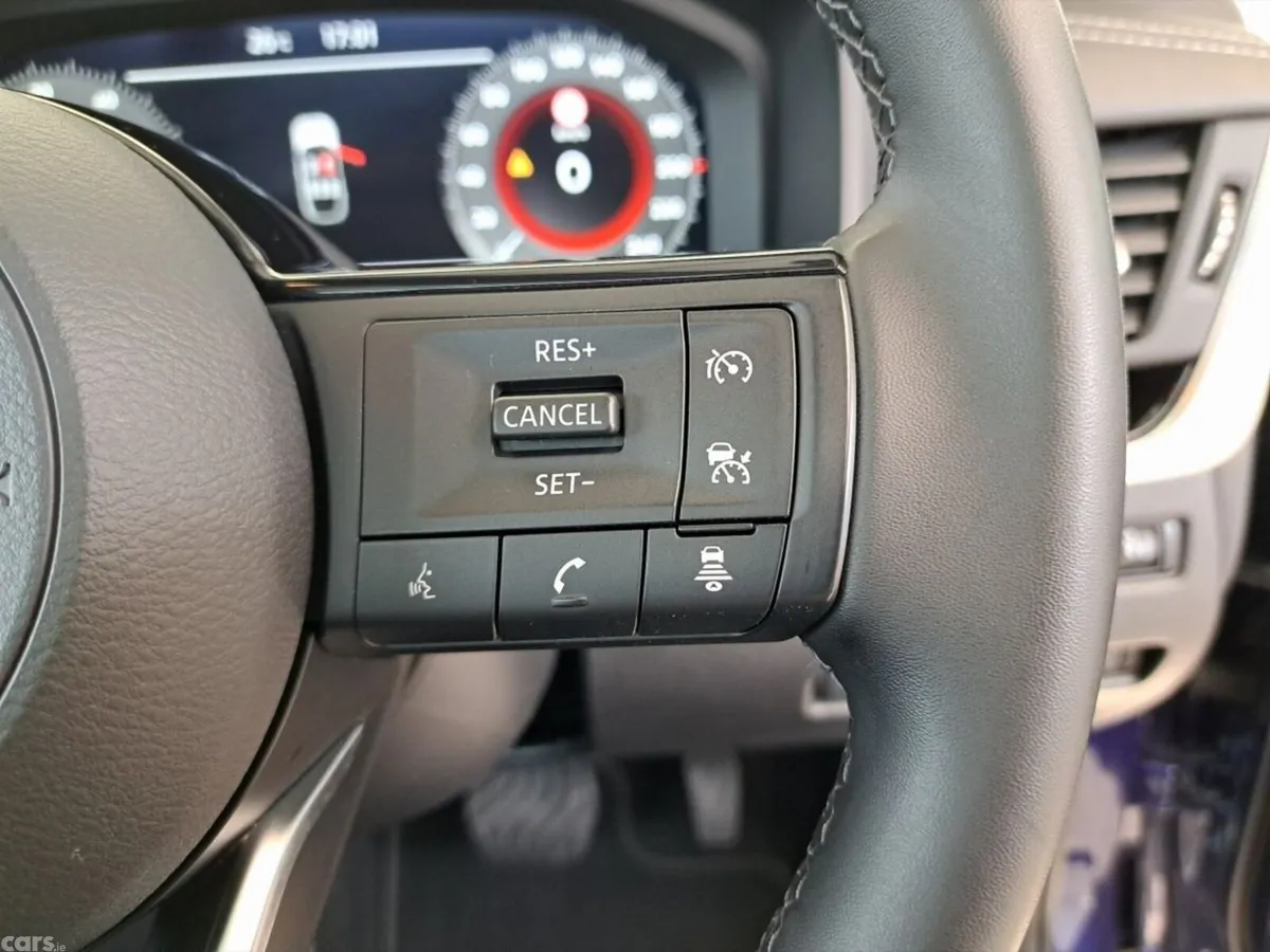 Nissan Qashqai SUV, Petrol Hybrid, 2025, Blue