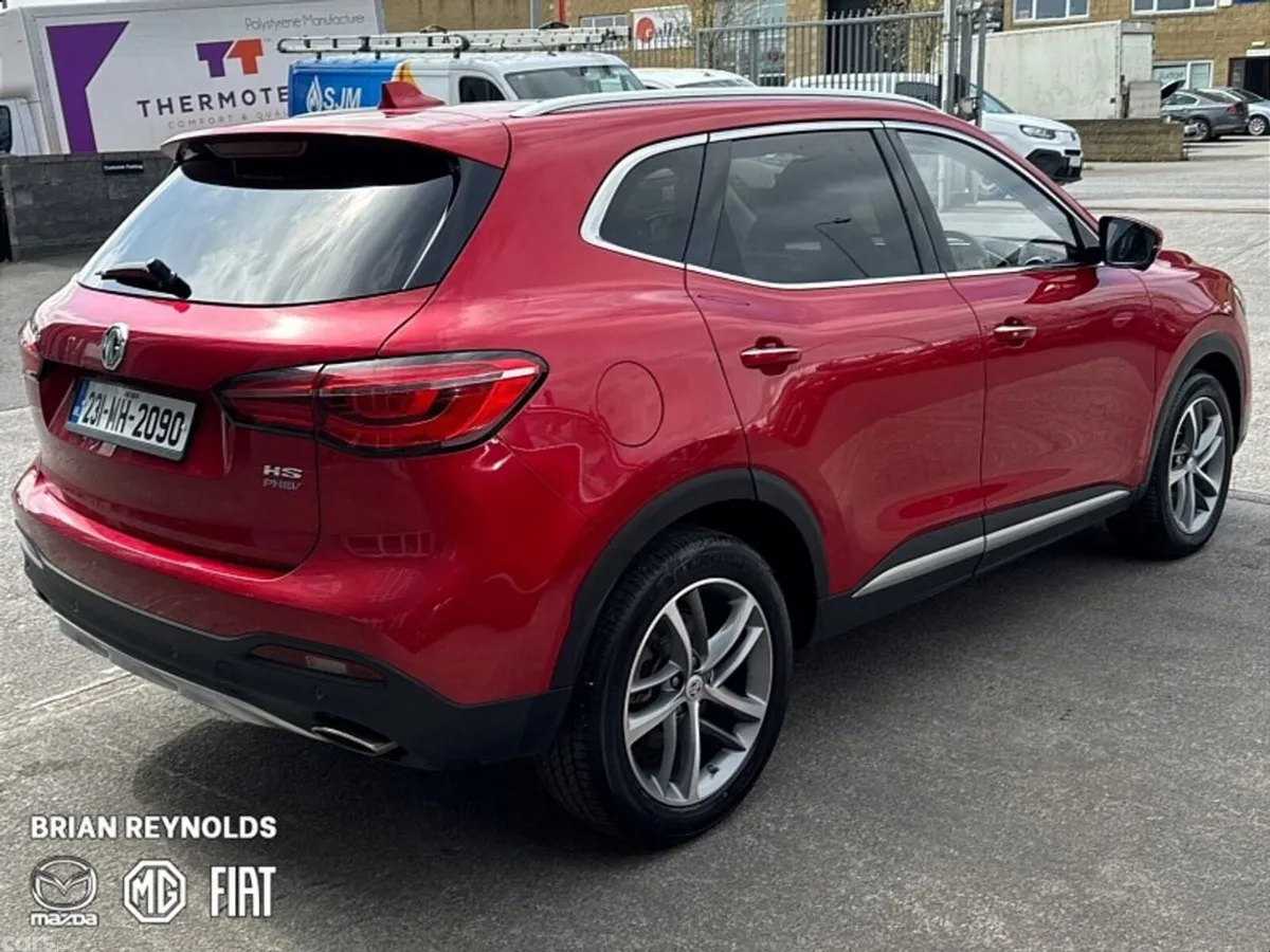 MG HS Hatchback, Petrol Plug-in Hybrid, 2023, Red