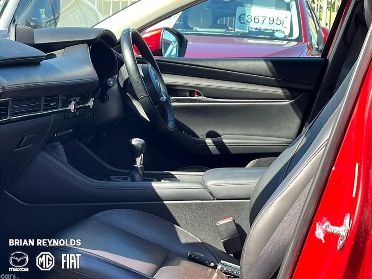 Mazda Mazda3 Saloon, Diesel, 2019, Red