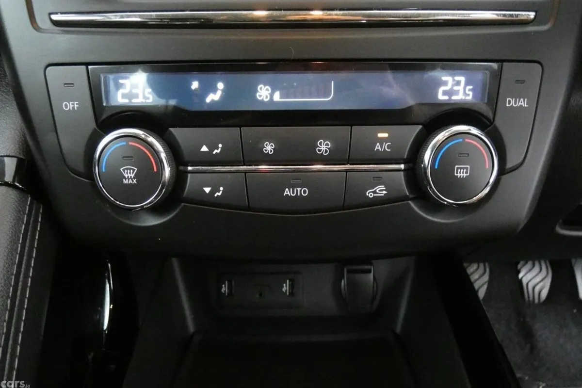 Renault Kadjar SUV, Diesel, 2018, Red