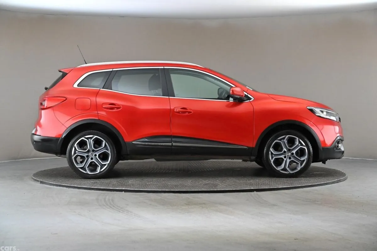 Renault Kadjar SUV, Diesel, 2018, Red