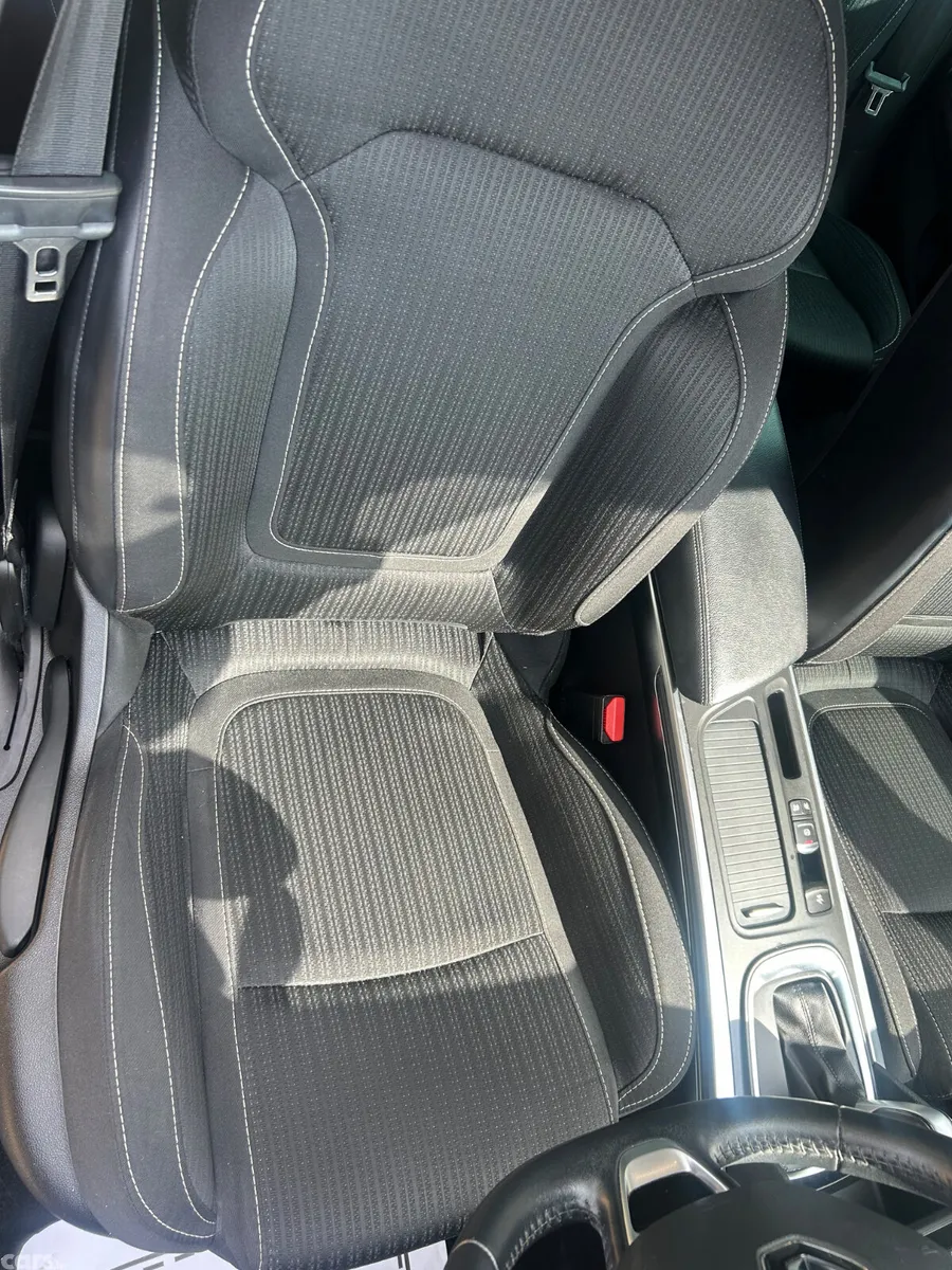 Renault Megane Hatchback, Diesel, 2020, Black