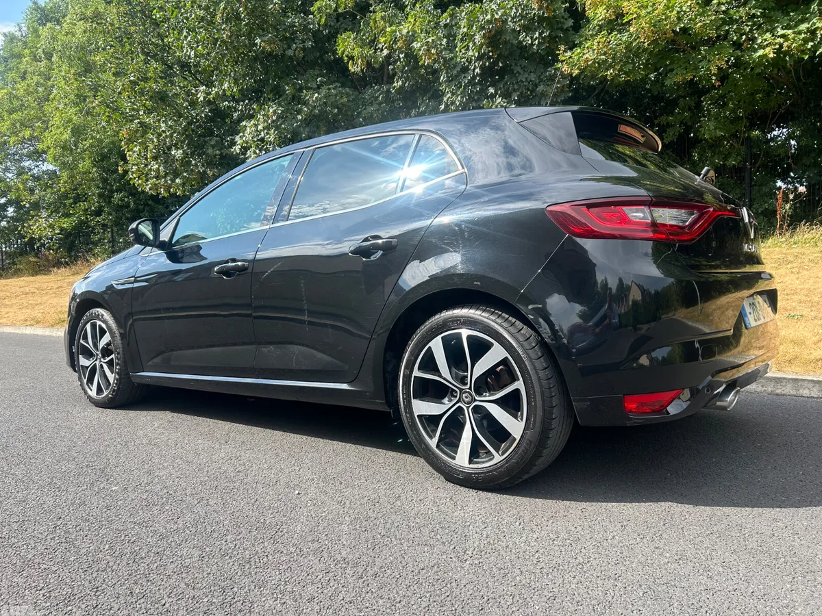 Renault Megane Hatchback, Diesel, 2020, Black