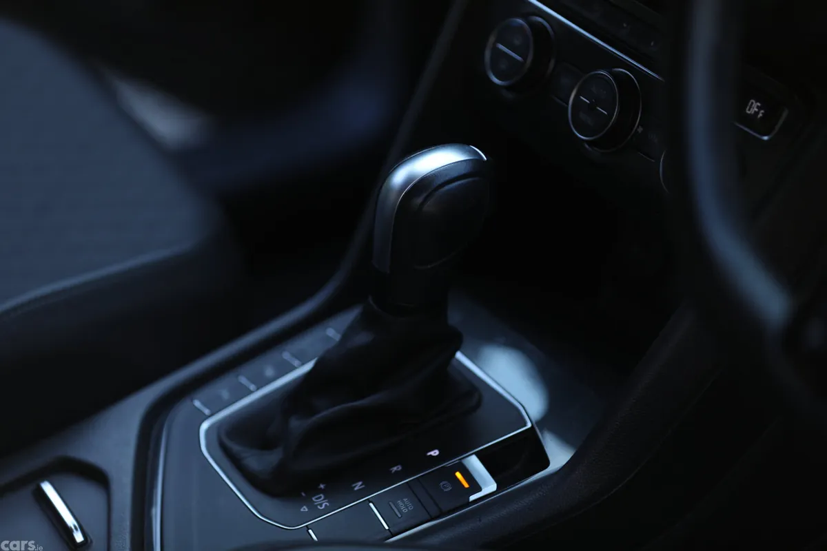 Volkswagen Tiguan SUV, Petrol, 2020, Blue