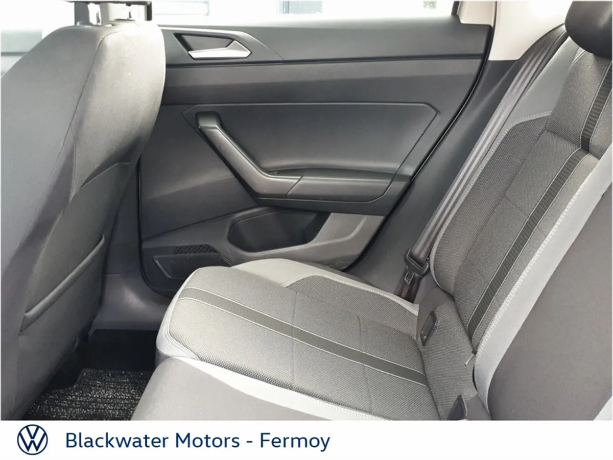 Volkswagen Polo Hatchback, Petrol, 2018, Silver
