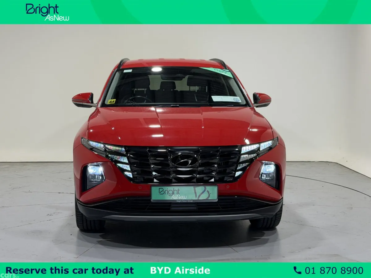 Hyundai Tucson MPV, Petrol Hybrid, 2022, Red