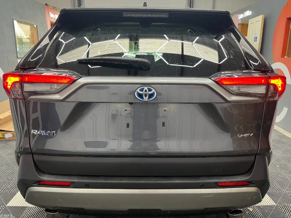 Toyota RAV4 SUV, Petrol Hybrid, 2024, Grey