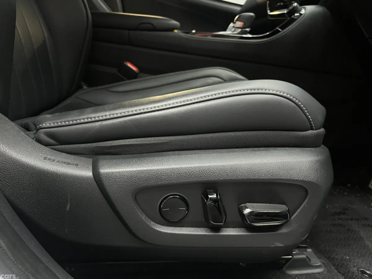 Lexus NX SUV, Petrol Hybrid, 2023, White