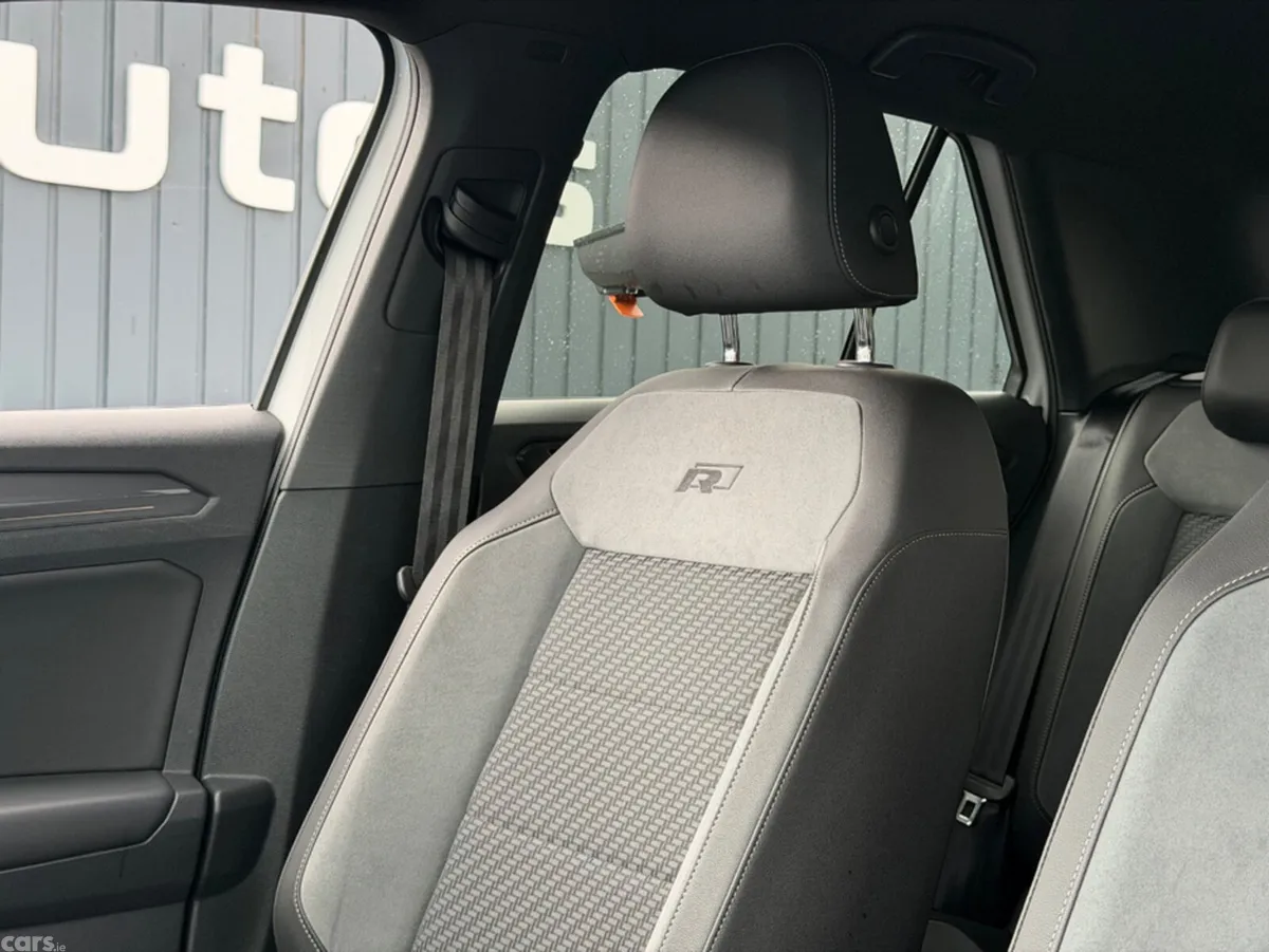 Volkswagen T-Roc SUV, Diesel, 2021, White