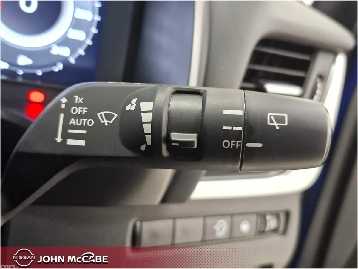 Nissan Qashqai MPV, Petrol Hybrid, 2025, Blue