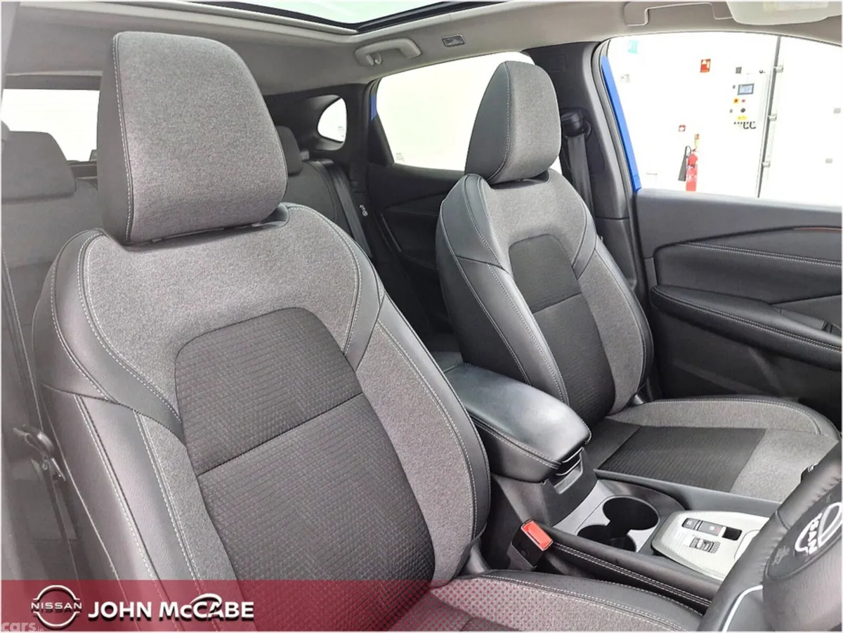 Nissan Qashqai MPV, Petrol Hybrid, 2025, Blue