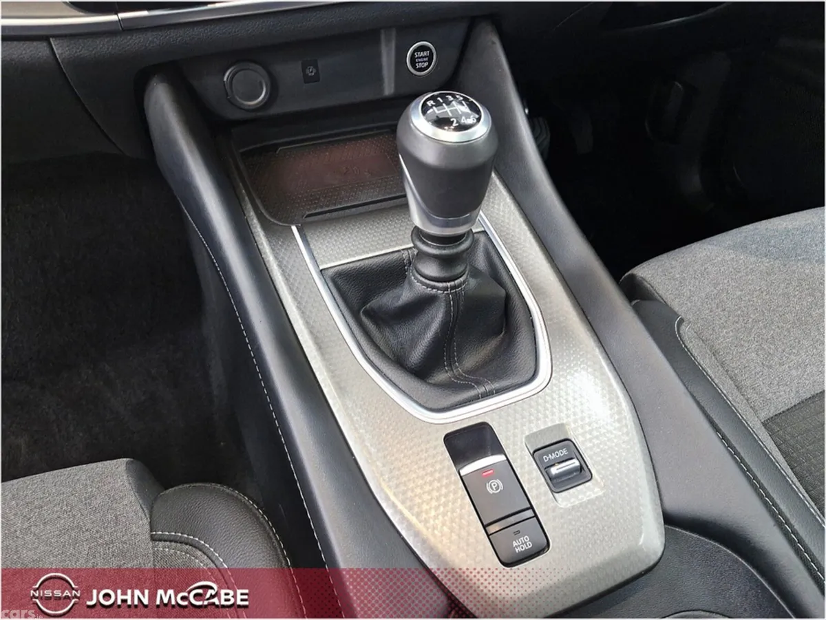 Nissan Qashqai MPV, Petrol Hybrid, 2025, Blue