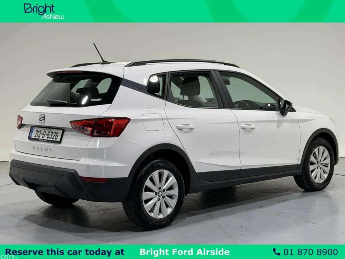 SEAT Arona Hatchback, Petrol, 2021, White