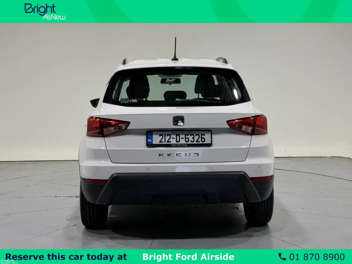SEAT Arona Hatchback, Petrol, 2021, White
