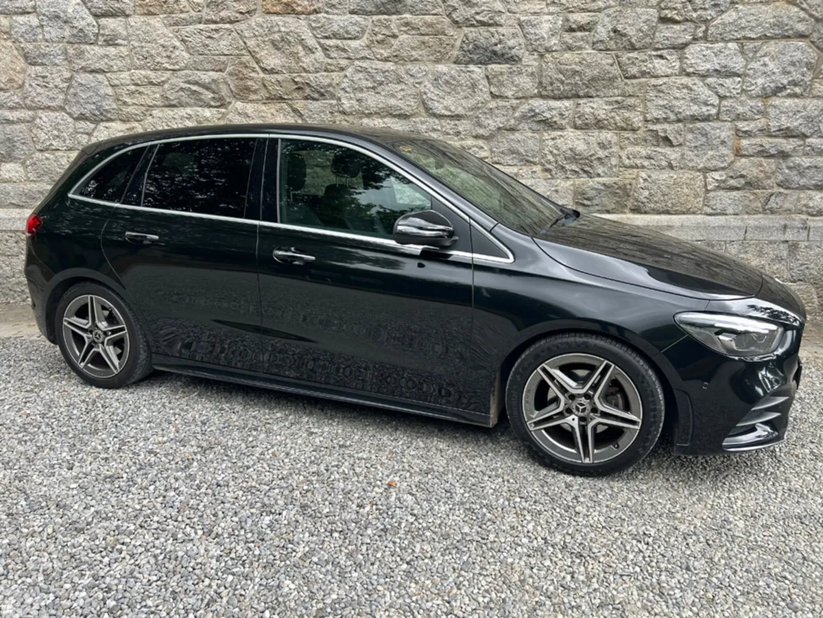 Mercedes-Benz B-Class Hatchback, Petrol, 2021, Black
