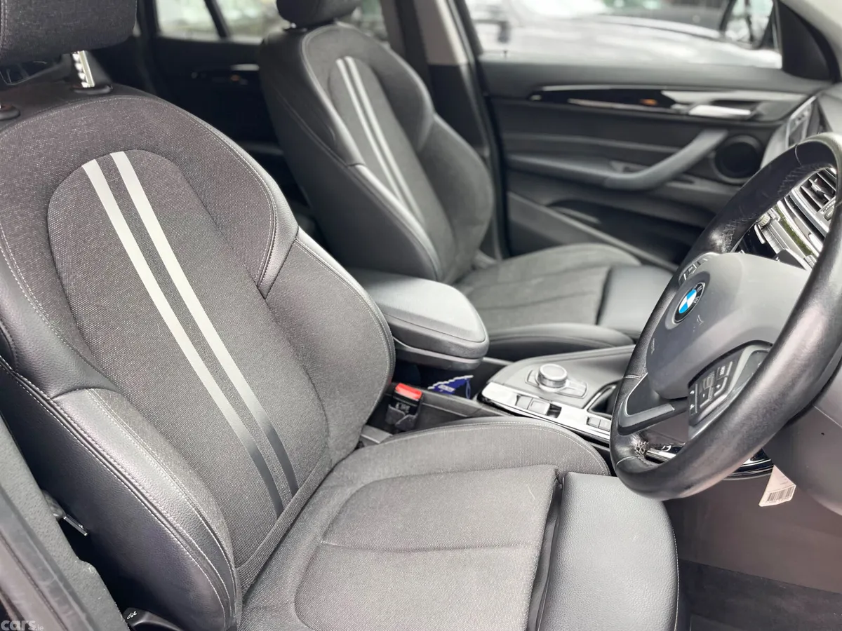 BMW X1 Estate, Petrol Plug-in Hybrid, 2021, Black