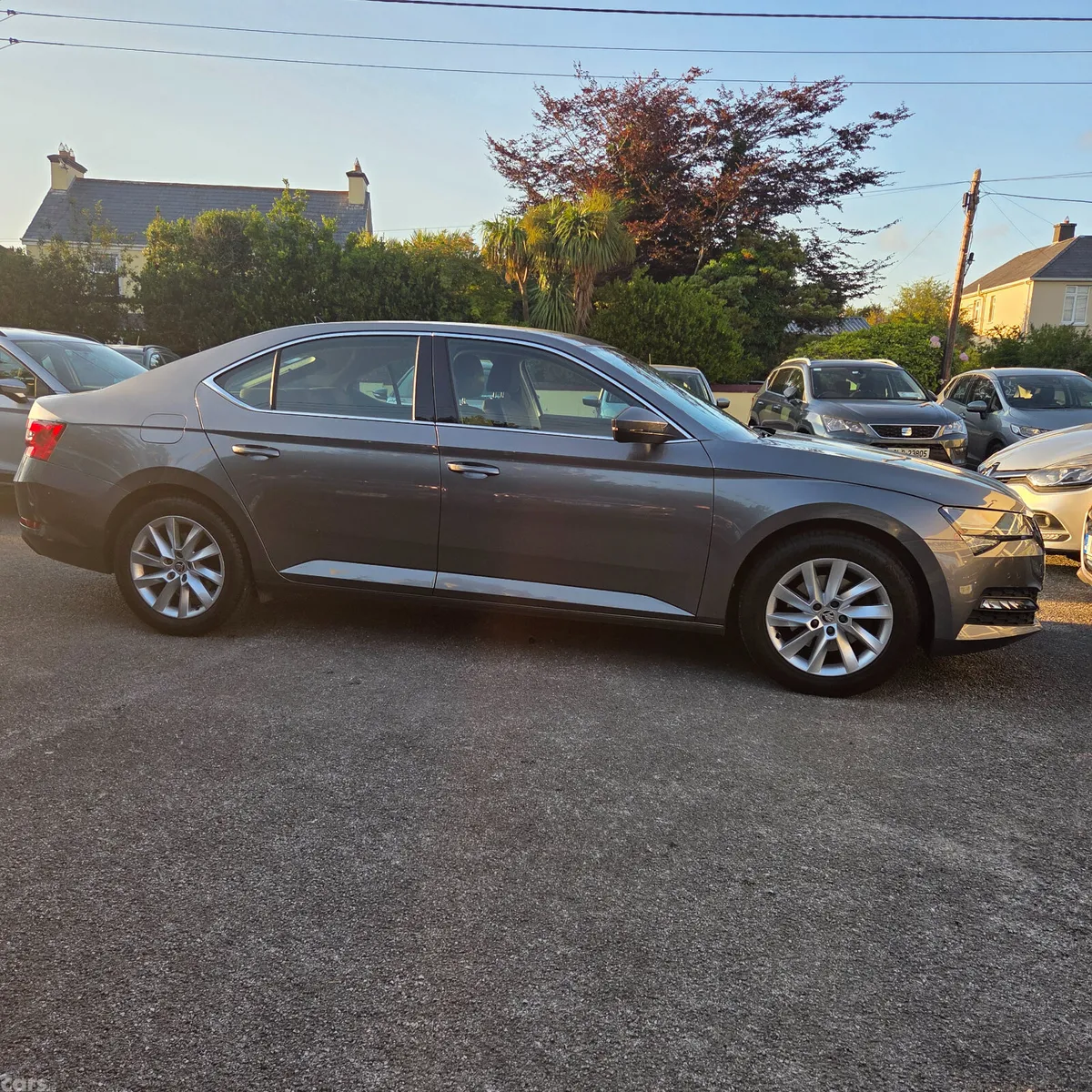 Skoda Superb Saloon, Diesel, 2023, Grey