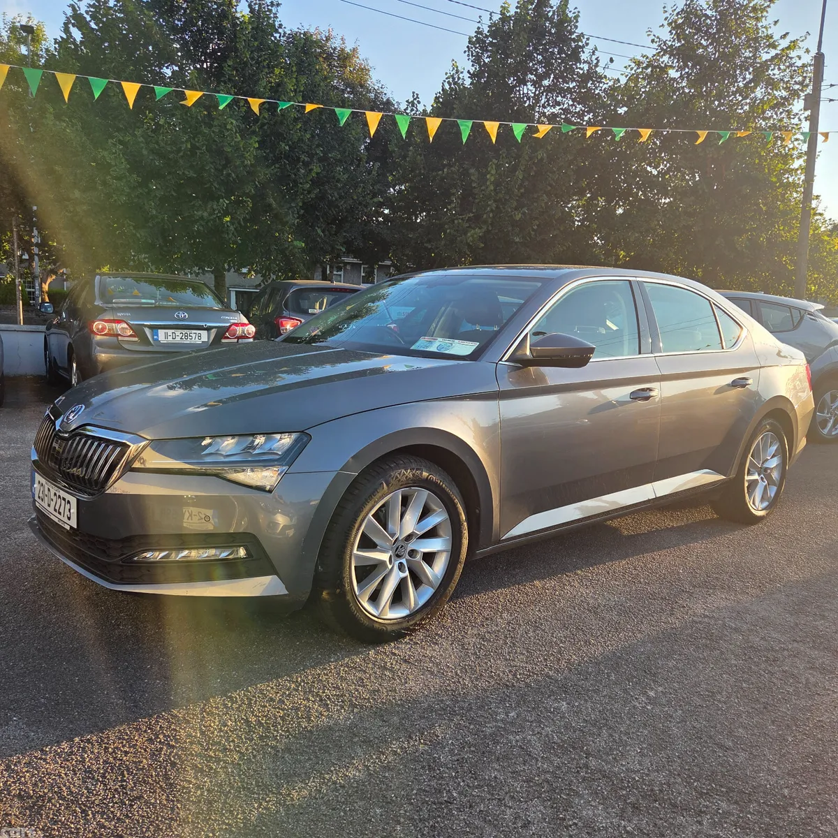 Skoda Superb Saloon, Diesel, 2023, Grey