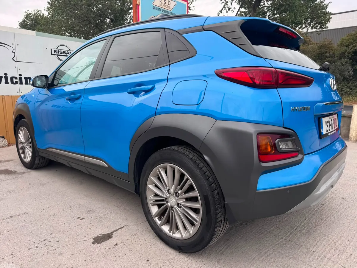 Hyundai KONA MPV, Petrol, 2018, Blue