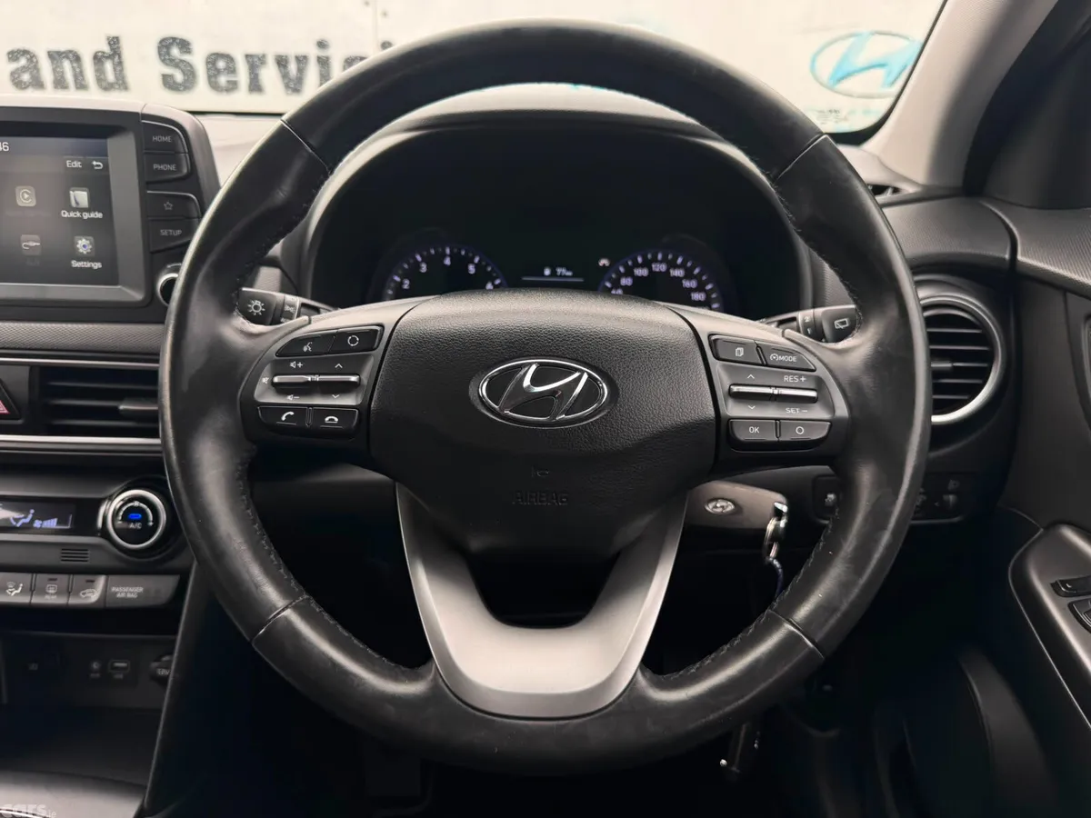 Hyundai KONA MPV, Petrol, 2018, Blue