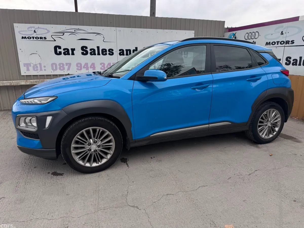 Hyundai KONA MPV, Petrol, 2018, Blue