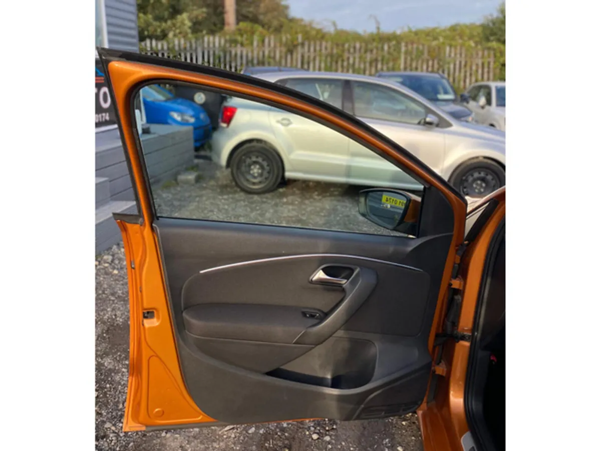 Volkswagen Polo Hatchback, Petrol, 2017, Orange