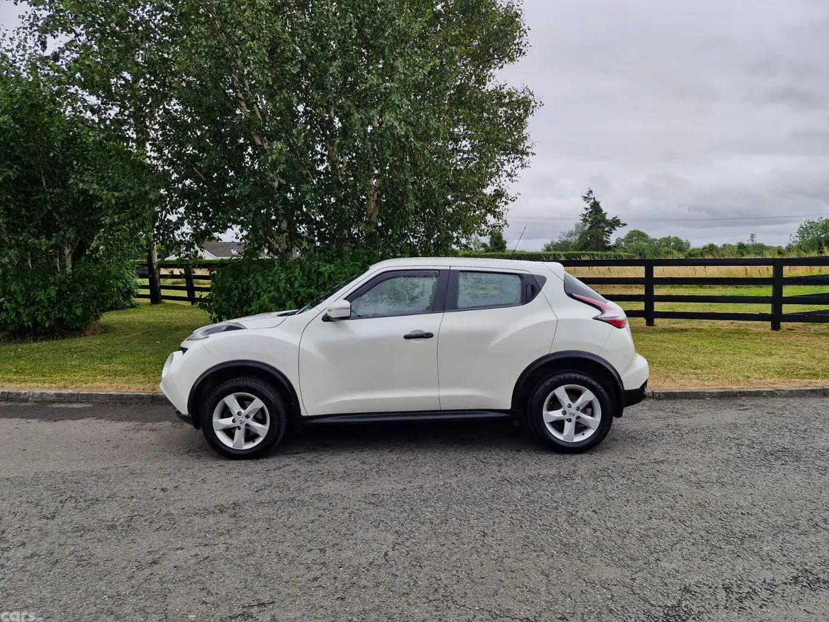 Nissan Juke SUV, Diesel, 2017, White