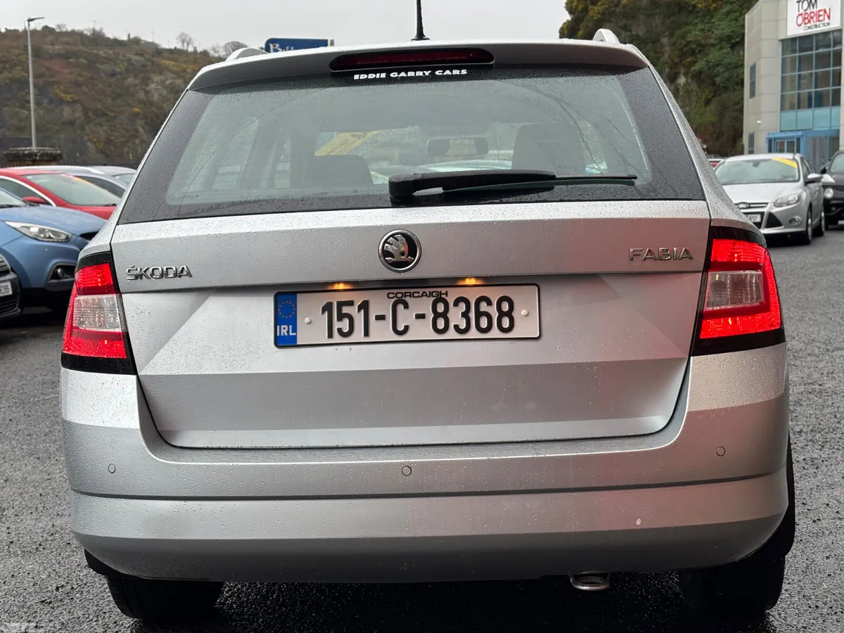Skoda Fabia Estate, Petrol, 2015, Silver