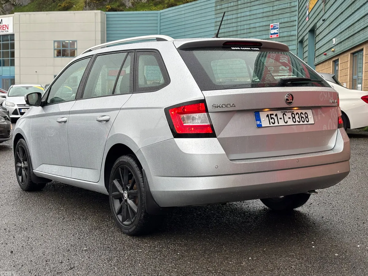 Skoda Fabia Estate, Petrol, 2015, Silver