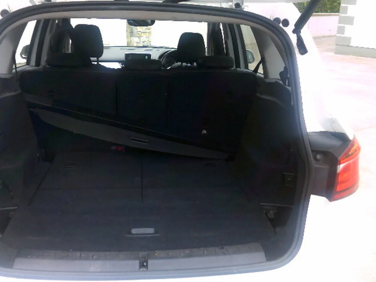 BMW 2-Series Estate, Petrol, 2016, White
