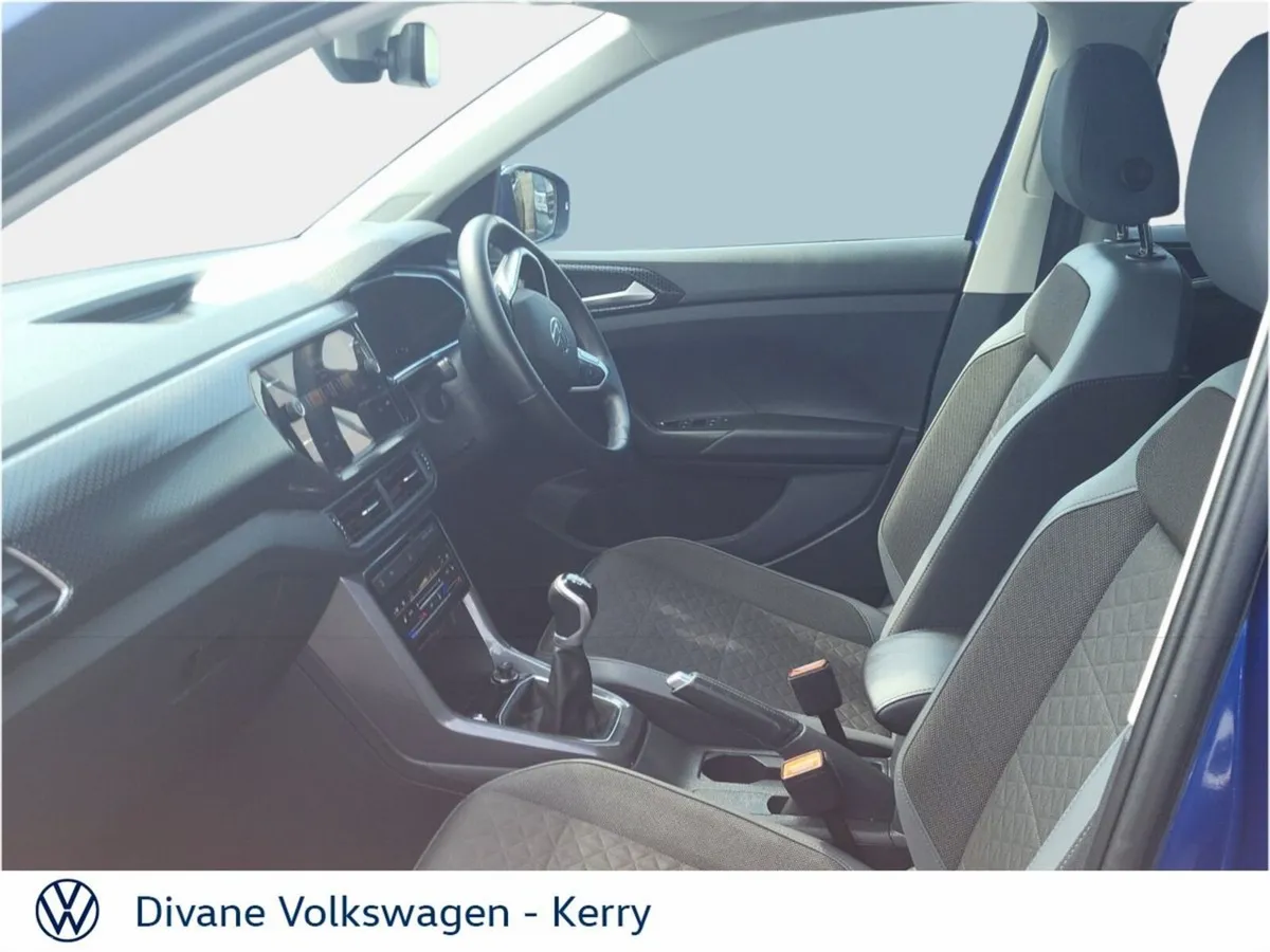 Volkswagen T-Cross SUV, Petrol, 2023, Blue