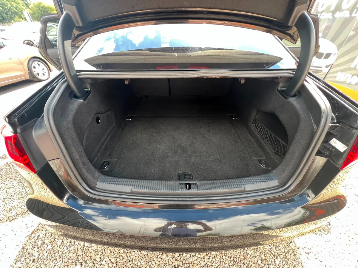 Audi A6 Saloon, Diesel, 2017, Black