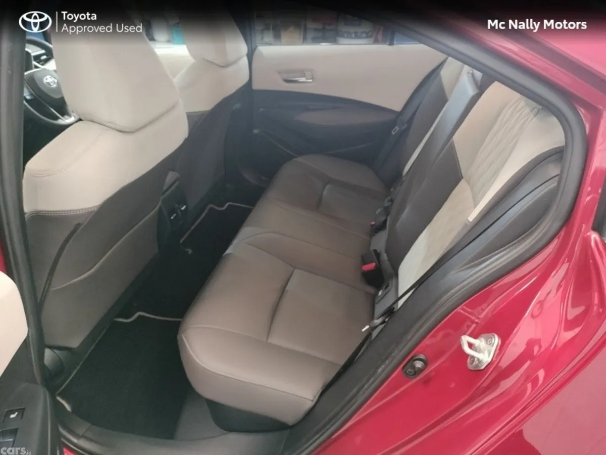 Toyota Corolla Saloon, Petrol Hybrid, 2020, Red