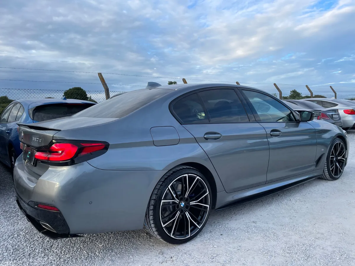 BMW 5-Series Saloon, Diesel, 2021, Blue