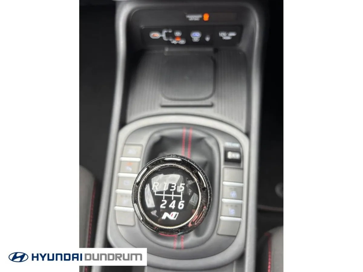 Hyundai KONA MPV, Petrol, 2023, Black