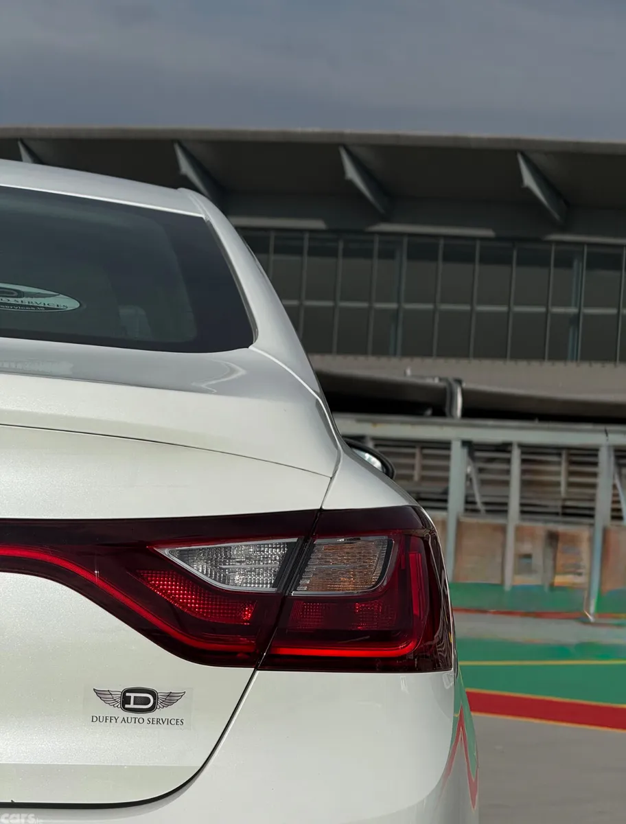Renault Megane Saloon, Petrol, 2019, White