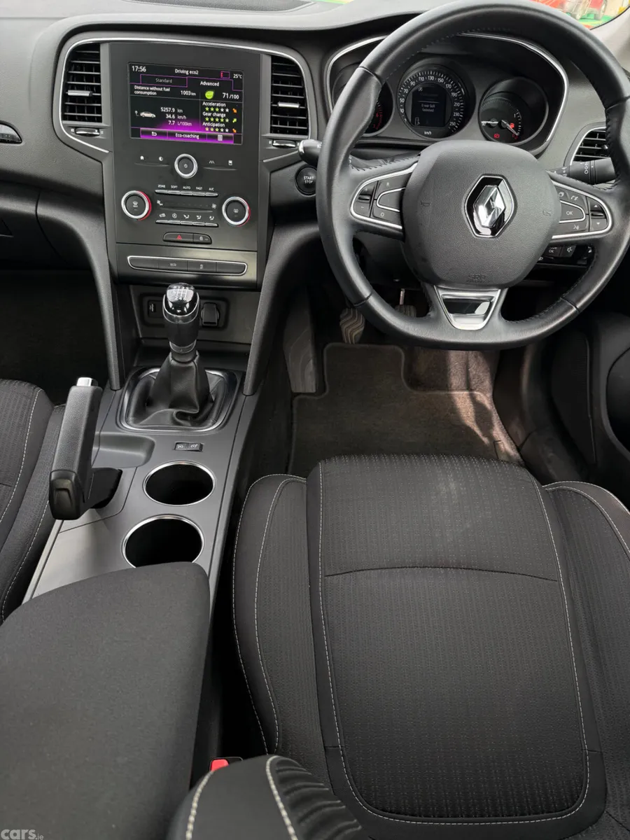 Renault Megane Saloon, Petrol, 2019, White