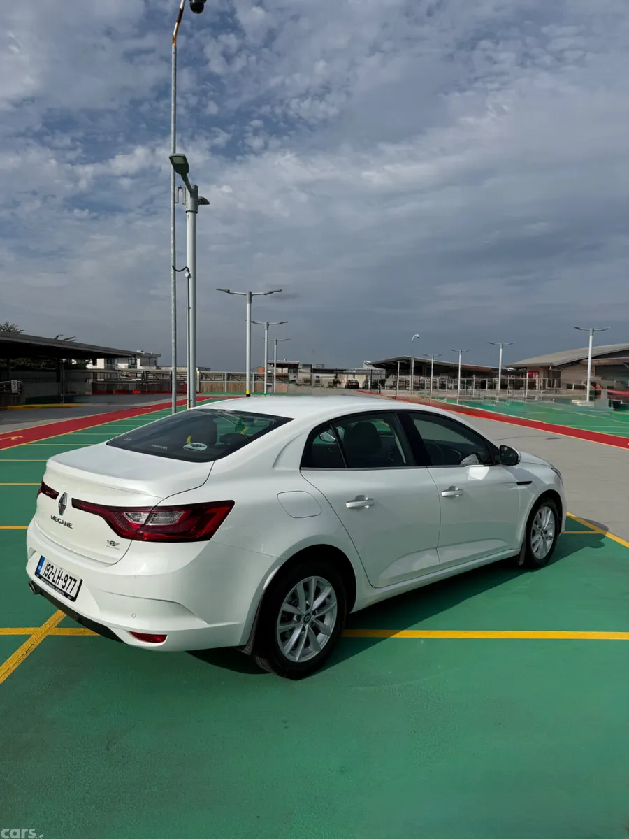 Renault Megane Saloon, Petrol, 2019, White