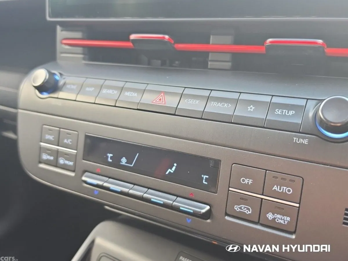 Hyundai KONA MPV, Petrol Hybrid, 2024, Grey