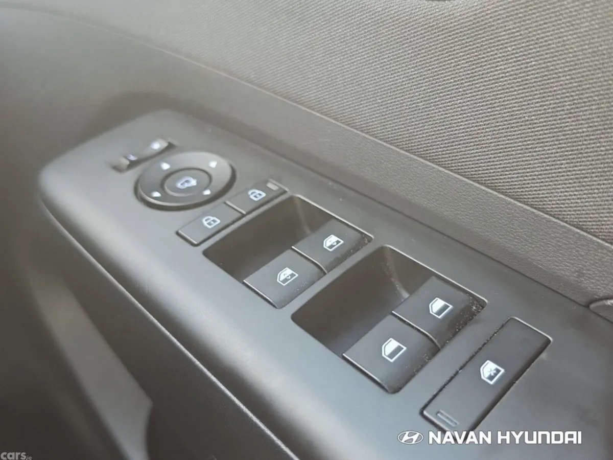 Hyundai KONA MPV, Petrol Hybrid, 2024, Grey