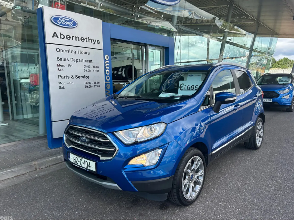 Ford EcoSport Hatchback, Petrol, 2019, Blue