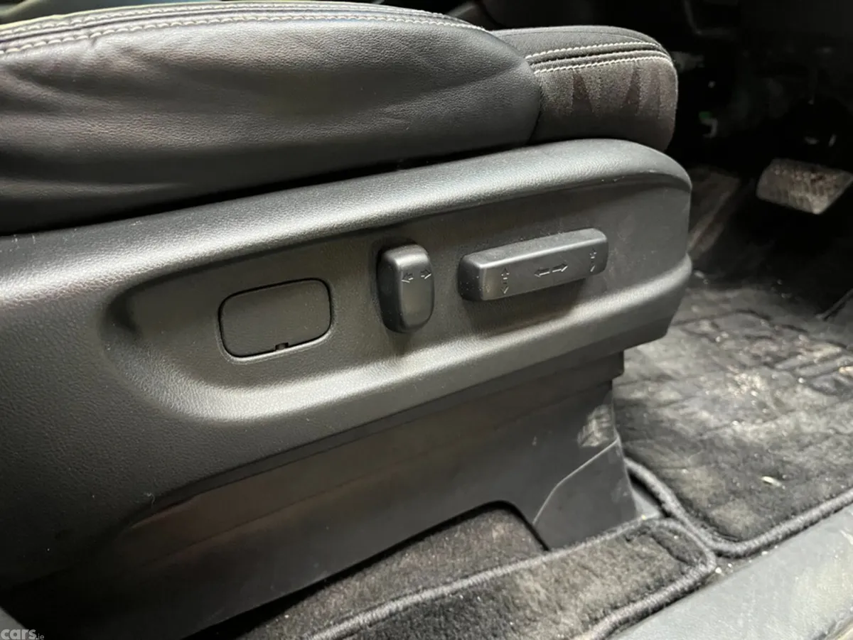 Honda Odyssey MPV, Petrol Hybrid, 2020, Black