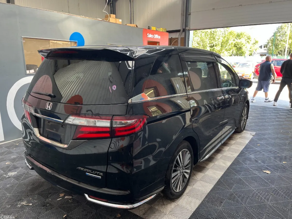 Honda Odyssey MPV, Petrol Hybrid, 2020, Black