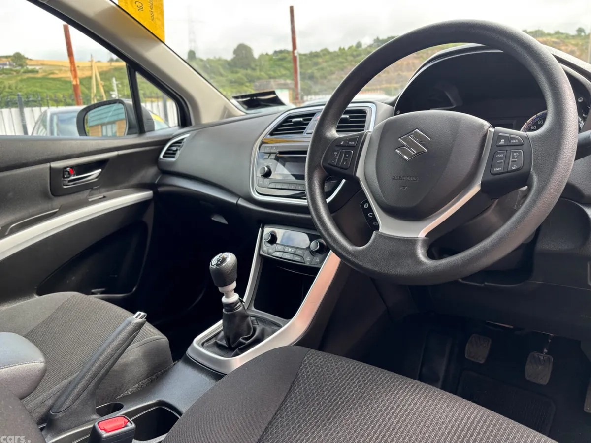 Suzuki SX4 SUV, Petrol, 2021, White