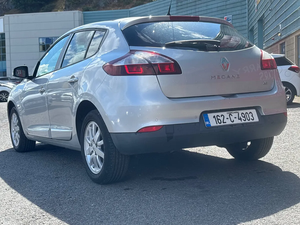 Renault Megane Hatchback, Diesel, 2016, Silver