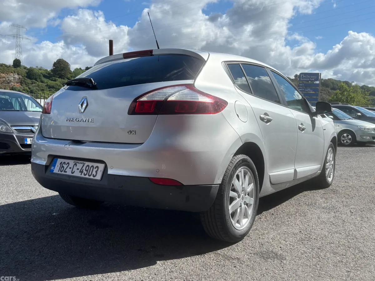 Renault Megane Hatchback, Diesel, 2016, Silver