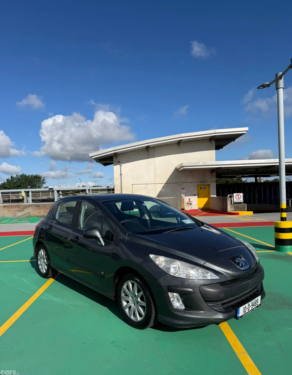 Peugeot 308 Hatchback, Diesel, 2010, Grey